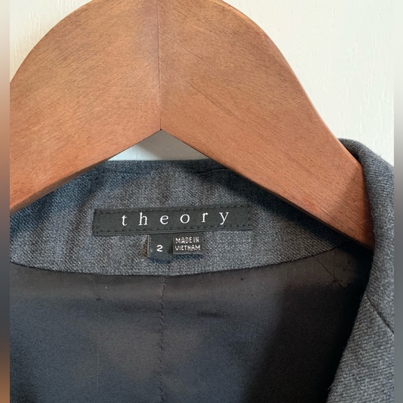 Theory Woman’s Blazer Size 2 - Picture 4 of 5